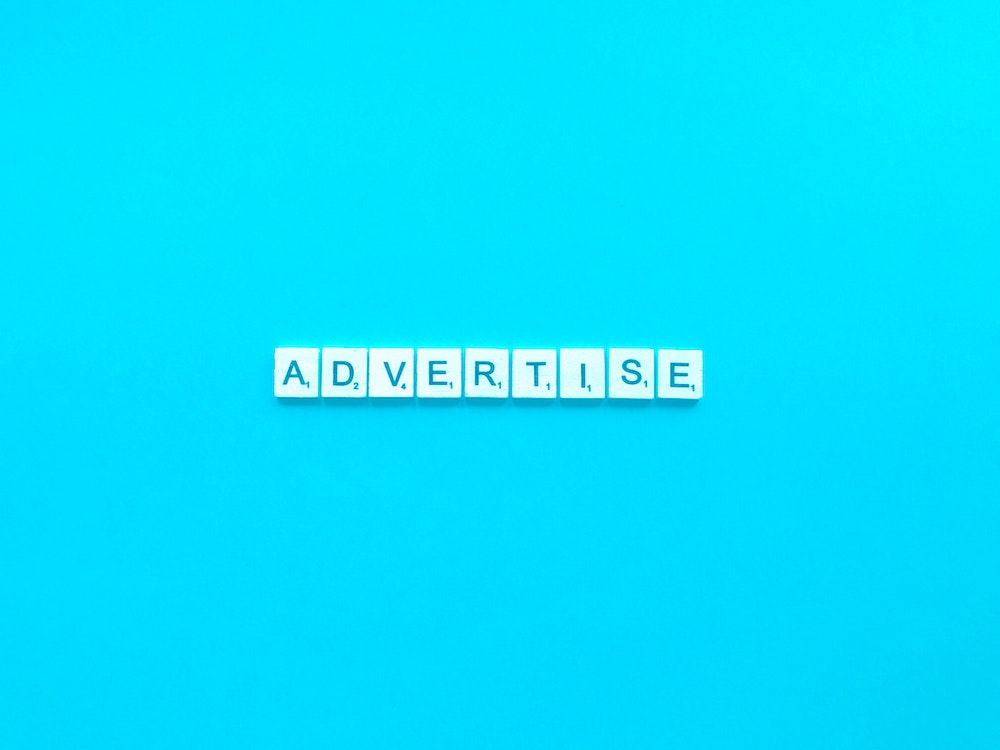 Comprendre et respecter les règles légales en matière de publicité : un guide complet