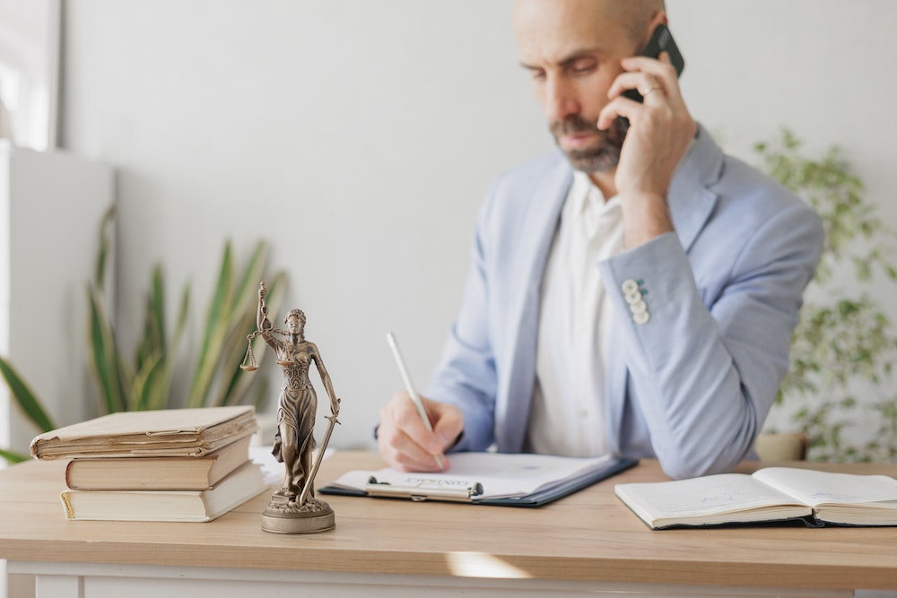 La déclaration de cessation des paiements : un acte essentiel pour les entreprises en difficulté