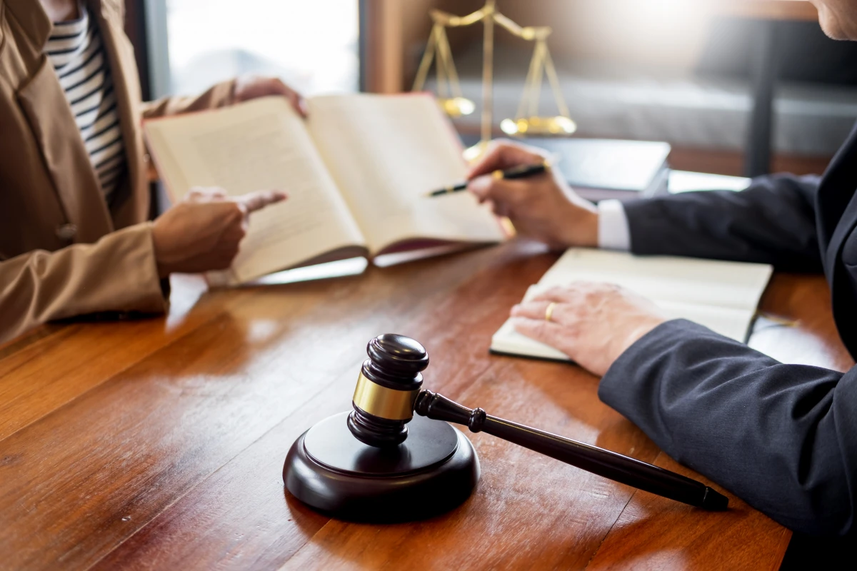 L'avocat en droit des marques : Gardien de votre identité commerciale