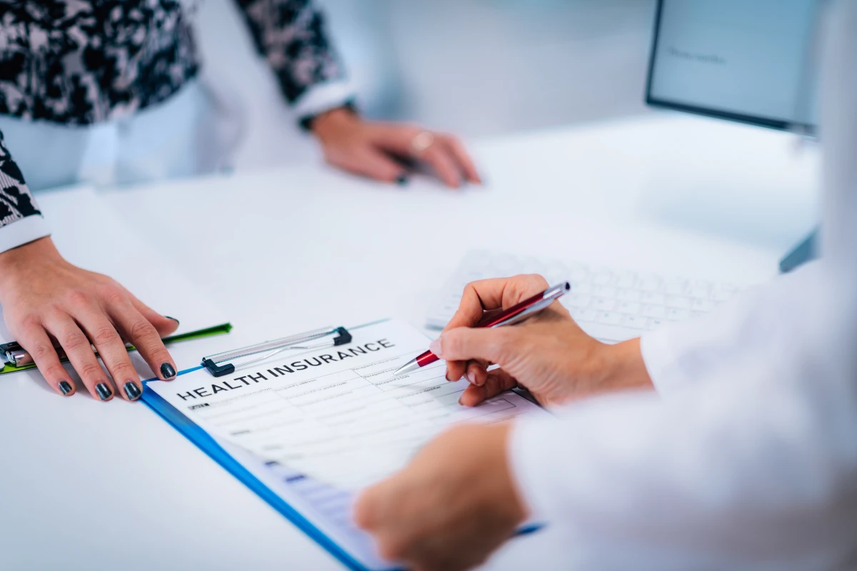 Assurance multirisque professionnelle et locaux commerciaux : couverture obligatoire ?
