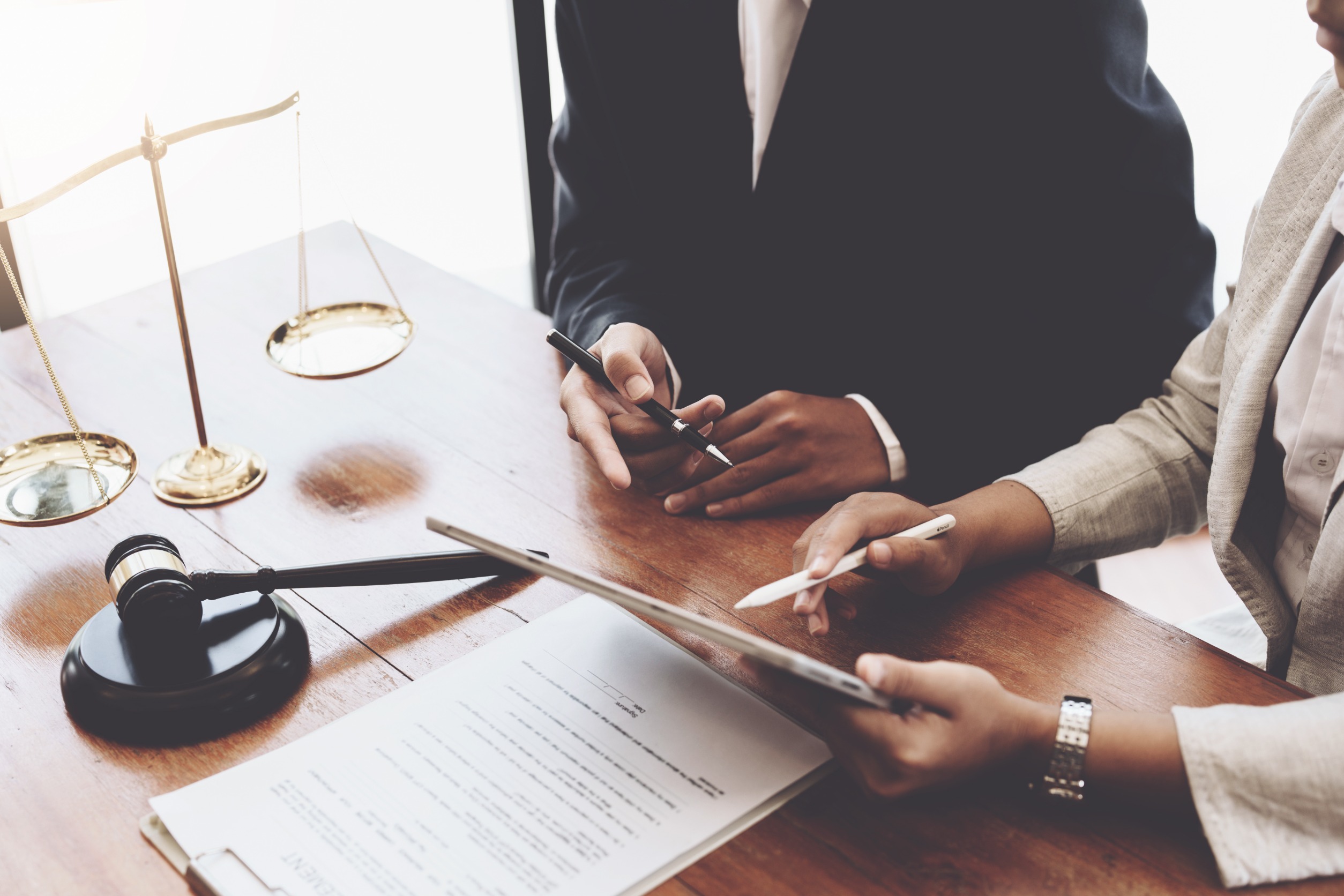 Intelligence artificielle : quel est son impact dans le droit des affaires ?
