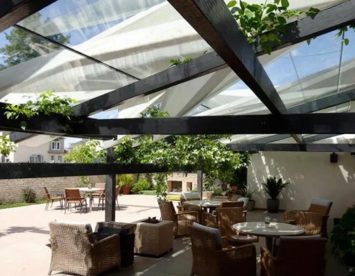 La Pergola face au Code de l'Urbanisme : Cadre Juridique et Autorisations